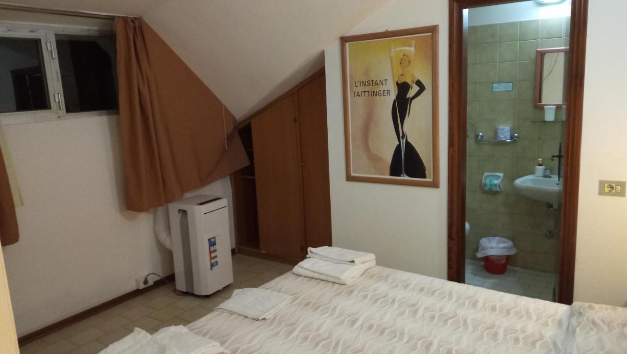 Hotel La Caravella Μπελάρια-Ιτζέα Μαρίνα Εξωτερικό φωτογραφία